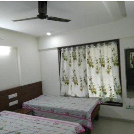 Colva Beach Side Apartment Ngoại thất bức ảnh